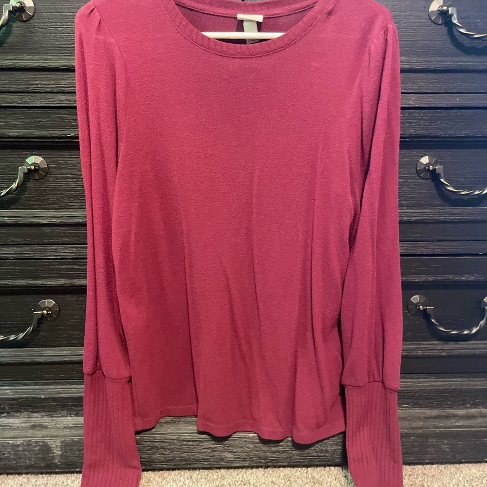 Maroon Long Sleeve Top with cute sleeves